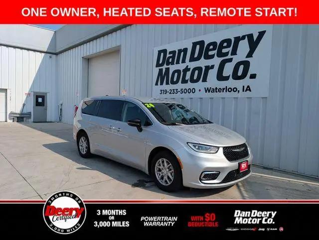 2024 Chrysler Pacifica Touring L for sale in Waterloo, IA