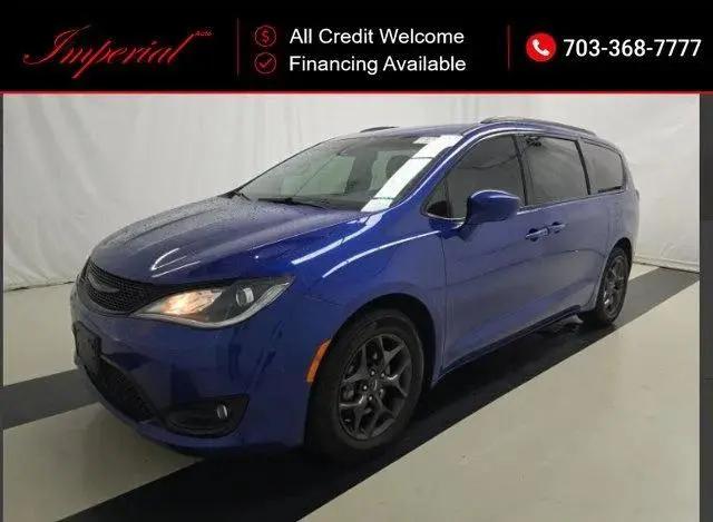 2020 Chrysler Pacifica Touring L Plus for sale in Manassas, VA