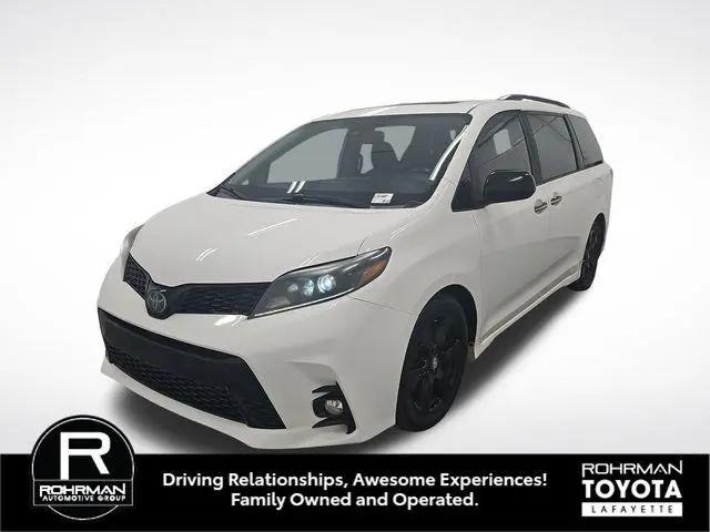 2020 Toyota Sienna SE Premium for sale in Lafayette, IN