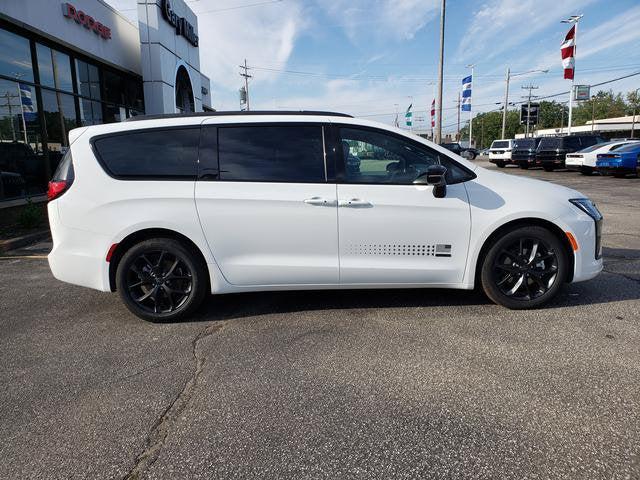 2027 Chrysler Pacifica PACIFICA SELECT 2027 Chrysler Pacifica PACIFICA SELECT