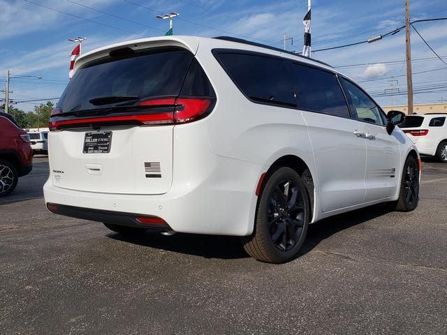 2027 Chrysler Pacifica PACIFICA SELECT 2027 Chrysler Pacifica PACIFICA SELECT