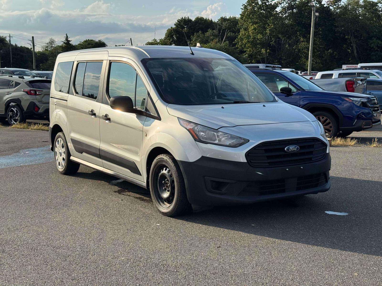 Silver 2022 Ford Transit Connect Van Front-Wheel Drive Automatic