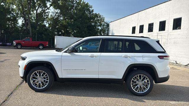 2027 Jeep Grand Cherokee Limited 2027 Jeep Grand Cherokee Limited