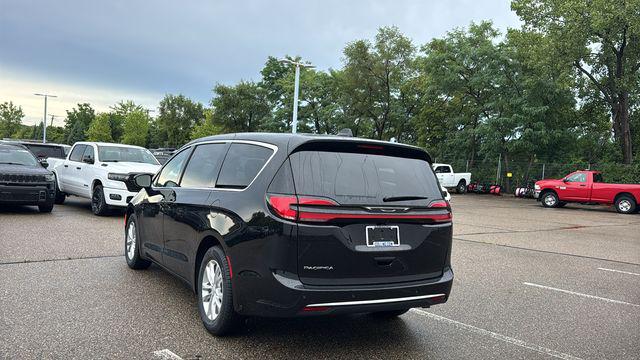 2027 Chrysler Pacifica PACIFICA SELECT 2027 Chrysler Pacifica PACIFICA SELECT