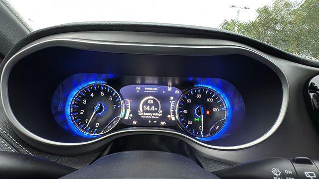 2027 Chrysler Pacifica Select AWD