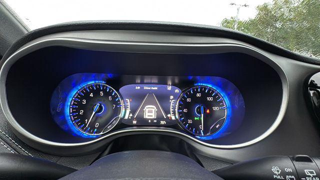 2027 Chrysler Pacifica Select AWD
