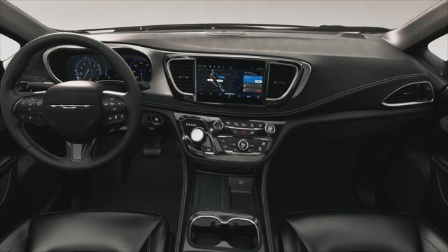 2027 Chrysler Pacifica Limited AWD