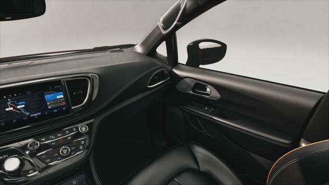 2027 Chrysler Pacifica Limited AWD