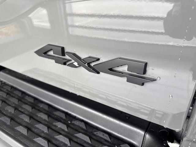 2026 Ram 2500 Laramie Crew Cab 4x4 64 Box