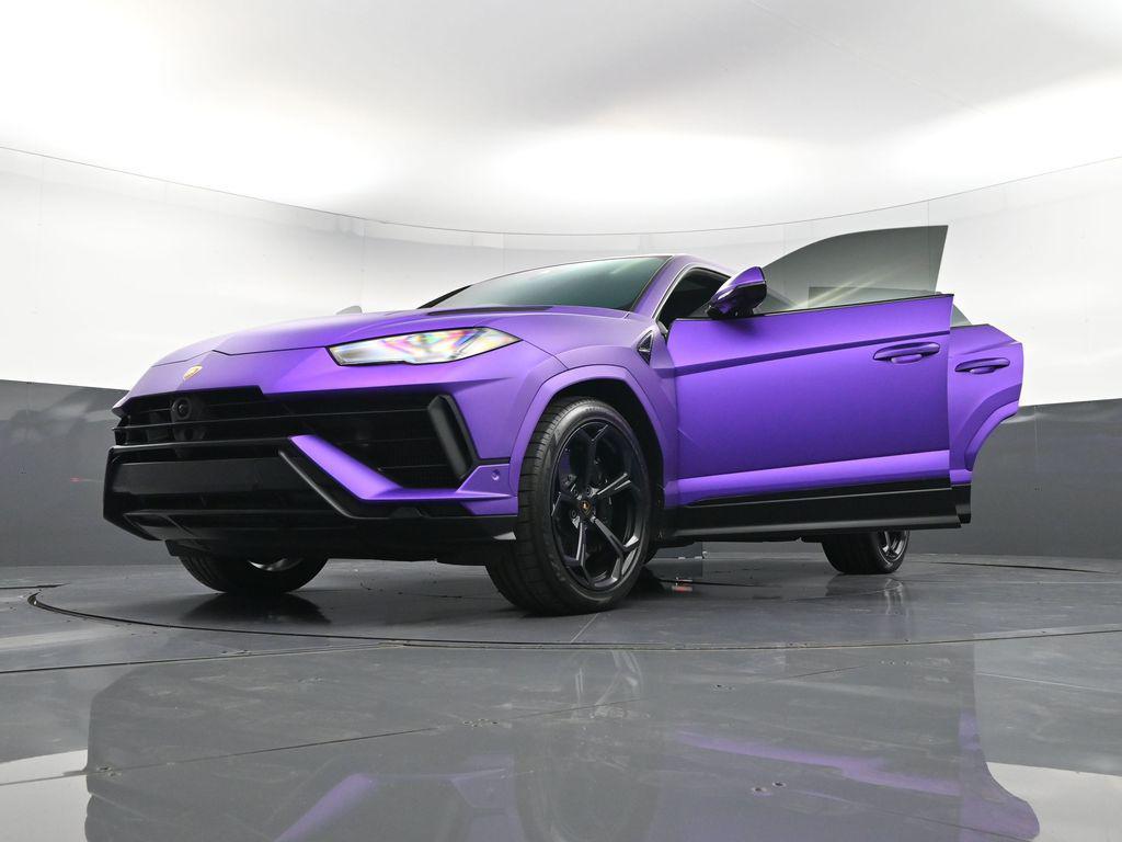 2024 Lamborghini Urus S