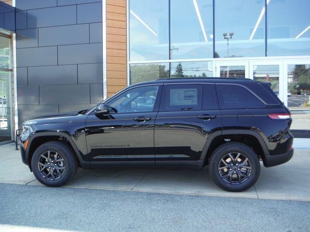 2027 Jeep Grand Cherokee Laredo Altitude 2027 Jeep Grand Cherokee Laredo Altitude