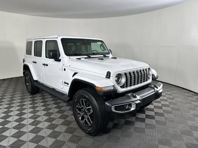 2027 Jeep Wrangler WRANGLER 4-DOOR SAHARA