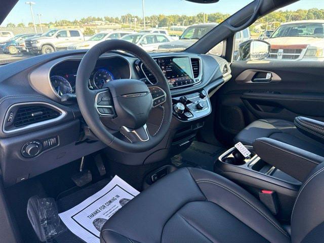 2027 Chrysler Pacifica PACIFICA SELECT 2027 Chrysler Pacifica PACIFICA SELECT