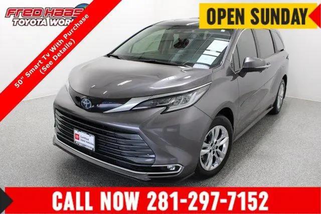 2024 Toyota Sienna Limited for sale in Spring, TX