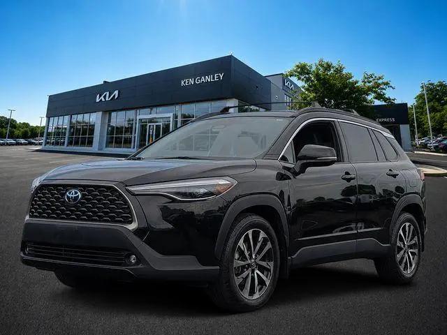 2023 Toyota Corolla Cross XLE for sale in Mentor, OH