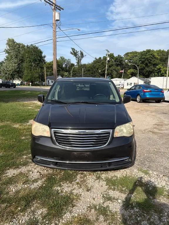 2011 Chrysler Town & Country Touring for sale in Springfield, IL