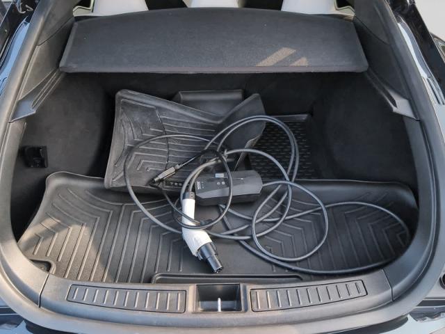 2017 Tesla Model S Unknown