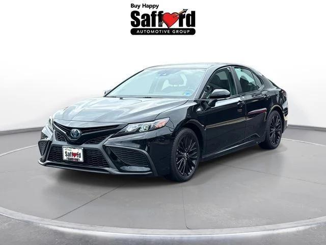 2022 Toyota Camry SE Hybrid 2022 Toyota Camry SE Hybrid