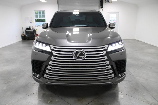 2024 Lexus LX Luxury