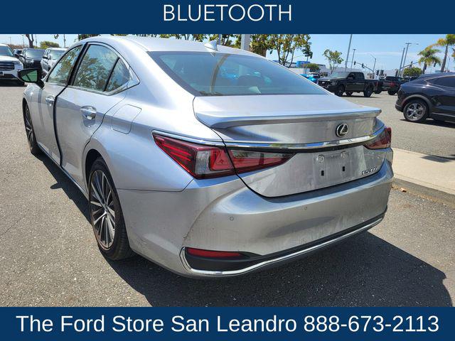 2025 Lexus ES 300h Base