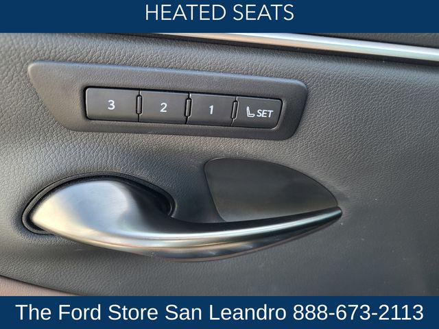 2025 Lexus ES 300h Base
