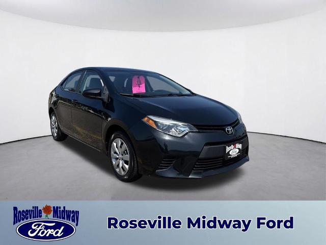 2014 Toyota Corolla LE for sale in Roseville, MN
