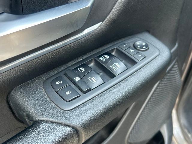 2019 Ram 1500 Big Horn/Lone Star Crew Cab 4x4 5'7" Box