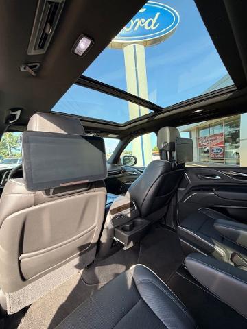 2021 Cadillac Escalade 2WD Sport