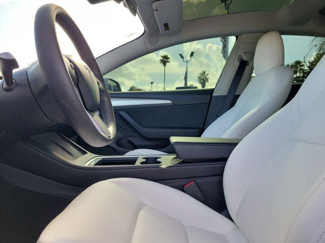 2022 Tesla Model 3 Performance Dual Motor All-Wheel Drive