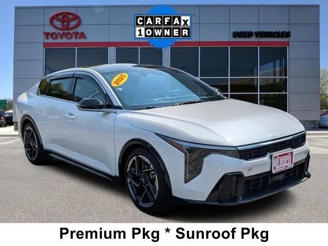 2025 Kia K4 GT-Line 2025 Kia K4 GT-Line