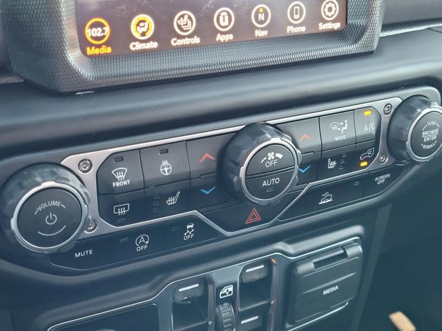 2023 Jeep Gladiator Sport