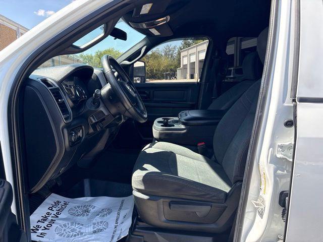 2024 Ram 3500 Tradesman Crew Cab 4x4 64 Box