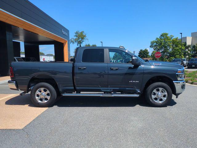 2025 RAM 2500 Big Horn Crew Cab 4x4 64 Box 2025 RAM 2500 Big Horn Crew Cab 4x4 64 Box