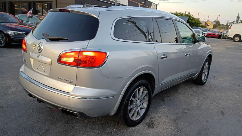 2017 Buick Enclave Leather