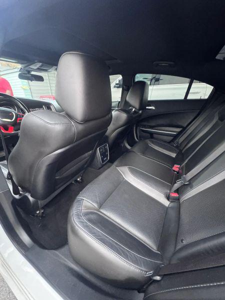 2021 Dodge Charger SXT RWD