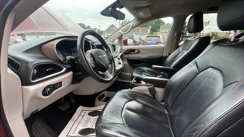 2018 Chrysler Pacifica Touring L