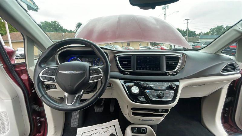 2018 Chrysler Pacifica Touring L
