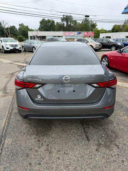 2020 Nissan Sentra S Xtronic CVT