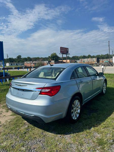 2013 Chrysler 200 Touring