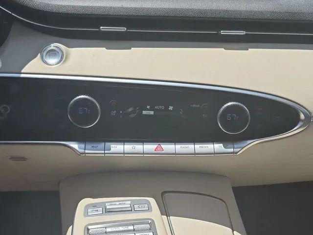 2023 Genesis GV70 2.5T AWD