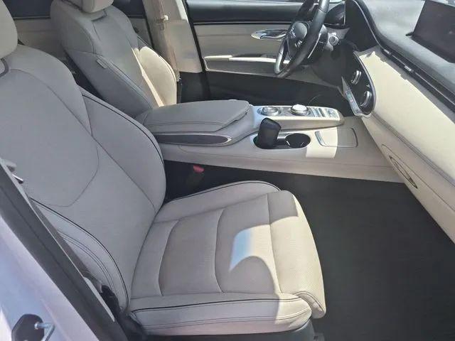 2023 Genesis GV70 2.5T AWD