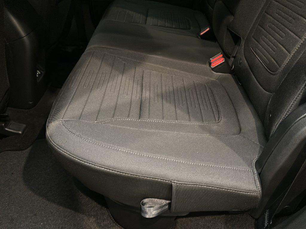2025 Hyundai Santa Cruz SE - Photo 12