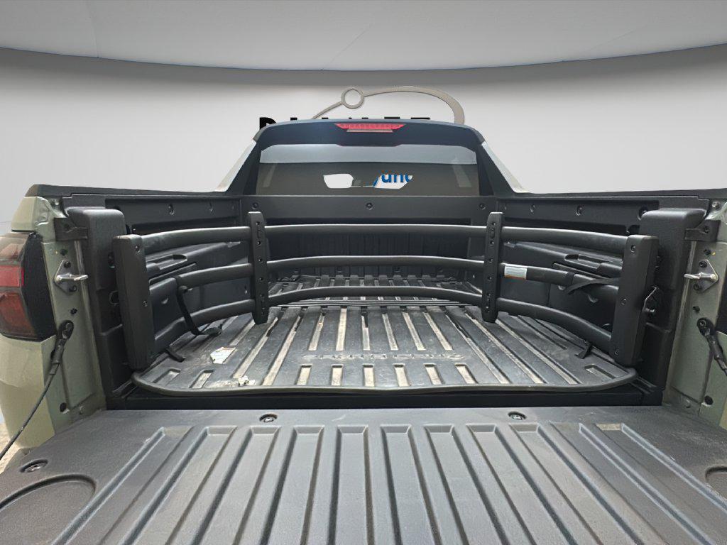 2025 Hyundai Santa Cruz SE - Photo 17