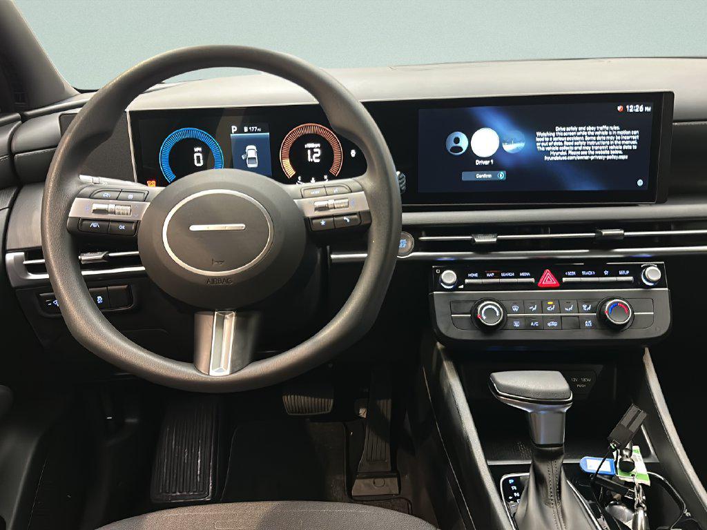 2025 Hyundai Santa Cruz SE - Photo 19