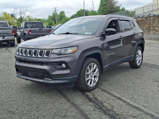 2023 Jeep Compass Latitude Lux FWD