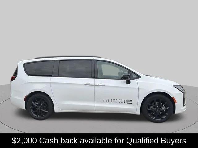 2027 Chrysler Pacifica PACIFICA SELECT
