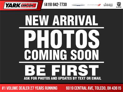 2027 Chrysler Pacifica Select for sale in Toledo, OH