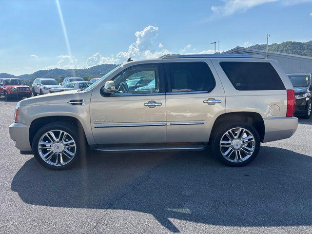 2012 Cadillac Escalade Luxury