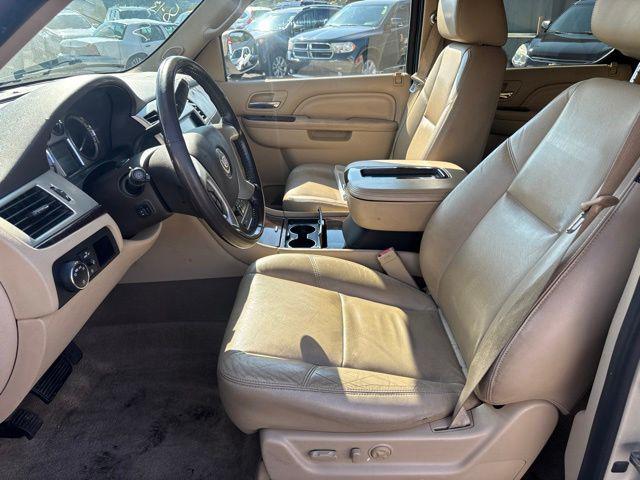 2012 Cadillac Escalade Luxury