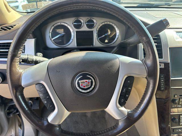 2012 Cadillac Escalade Luxury